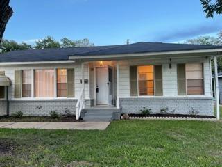 3532 Meadow Oaks Drive Haltom City TX 76117