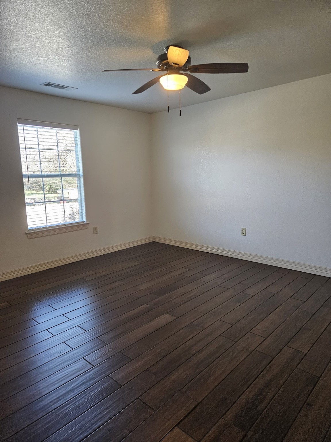 400 S Powell Street Corsicana TX 75110