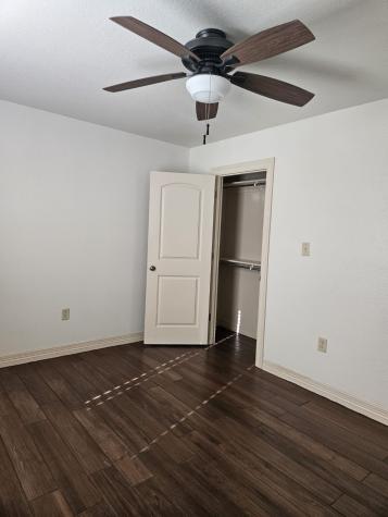 400 S Powell Street Corsicana TX 75110