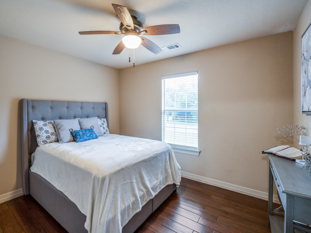400 S Powell Street Corsicana TX 75110