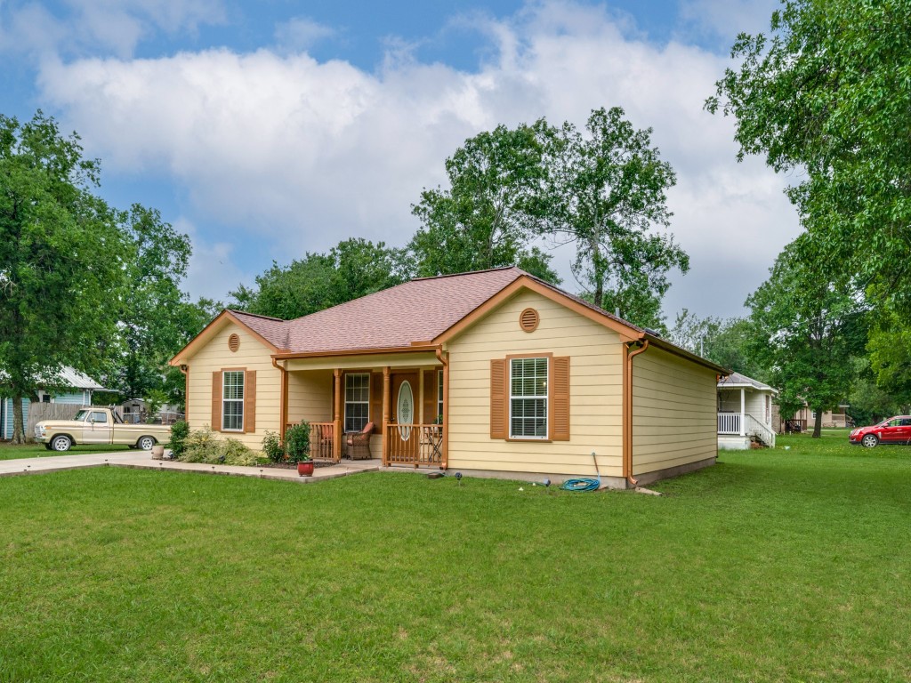 400 S Powell Street Corsicana TX 75110