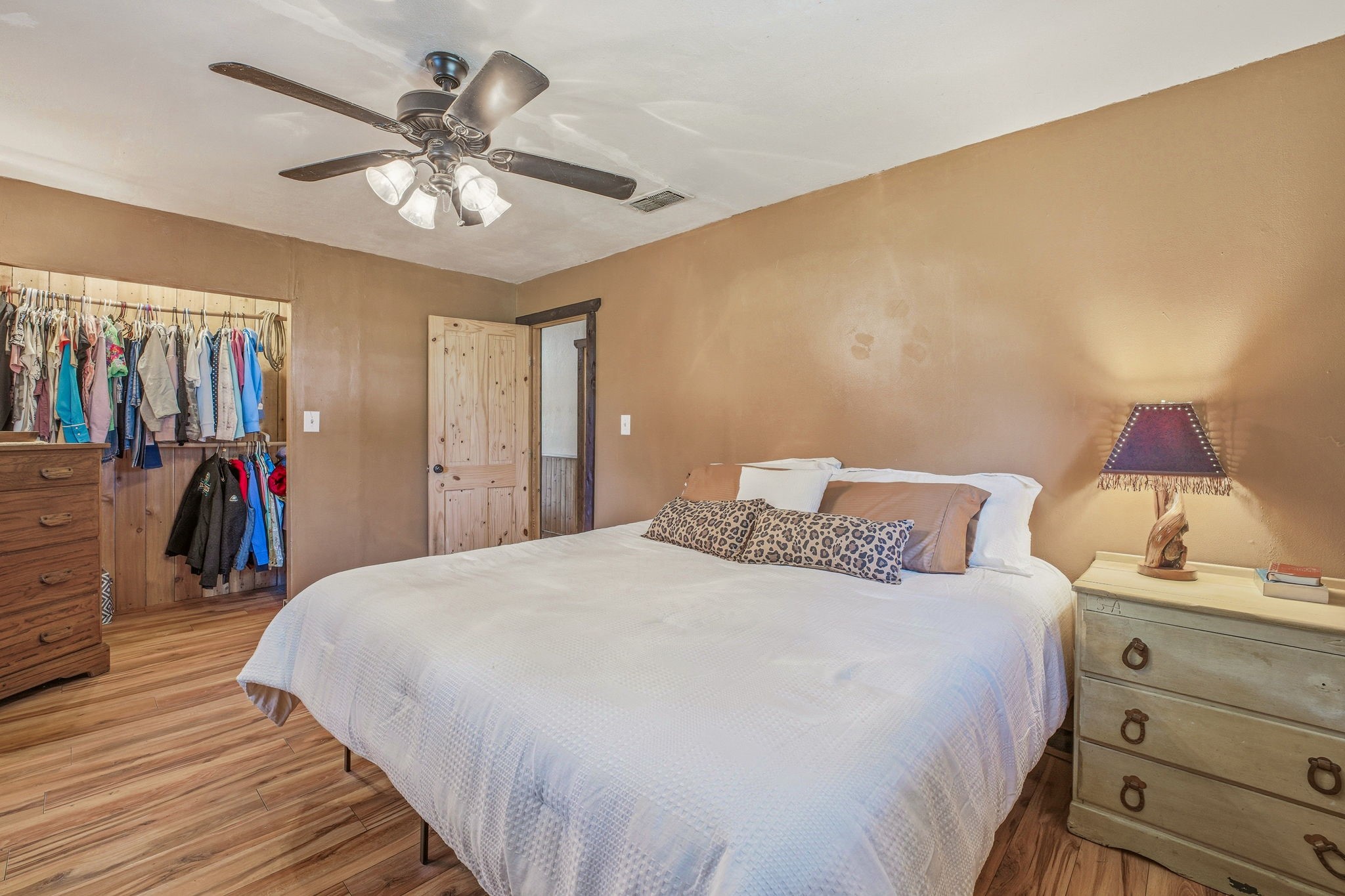 533 County Road 484 Stephenville TX 76401
