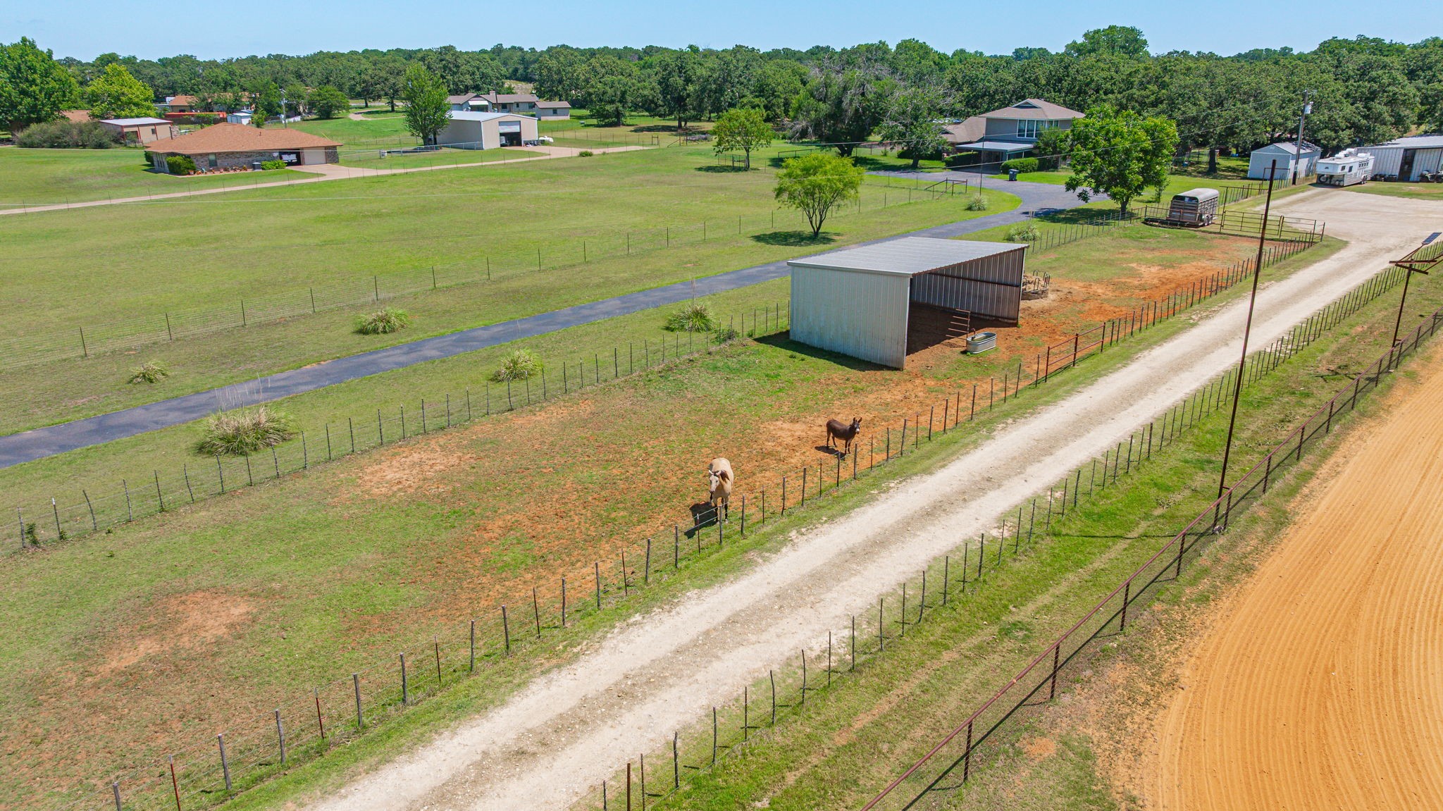 533 County Road 484 Stephenville TX 76401