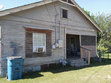 612 W 16th Avenue Corsicana TX 75110