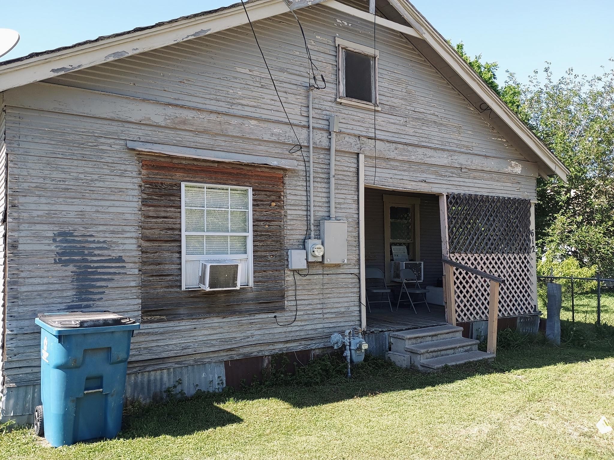 612 W 16th Avenue Corsicana TX 75110