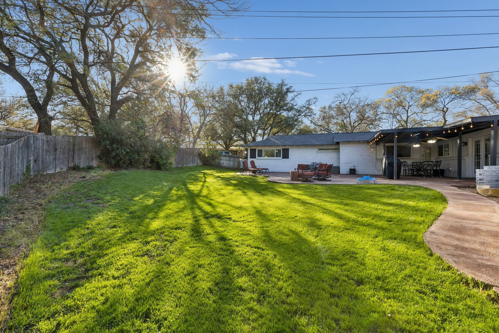 1828 Ems Road E Fort Worth TX 76116