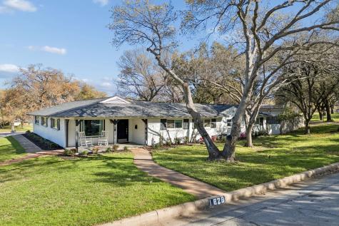 1828 Ems Road E Fort Worth TX 76116
