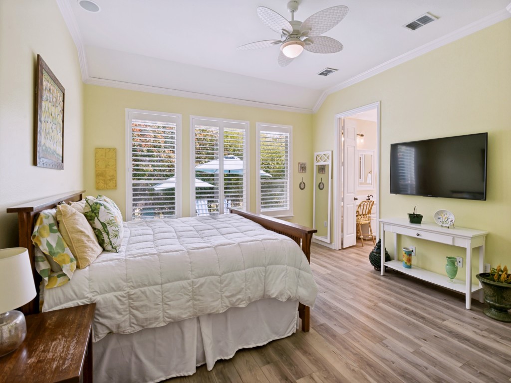944 Excalibur Drive Highland Village TX 75077