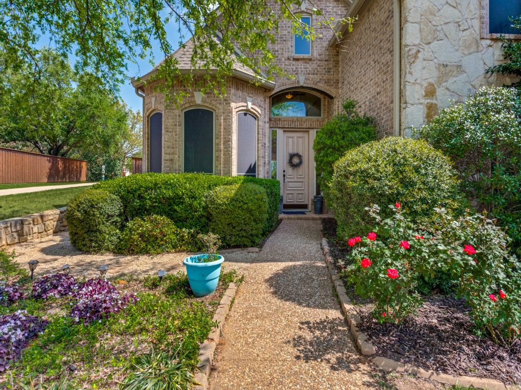 944 Excalibur Drive Highland Village TX 75077