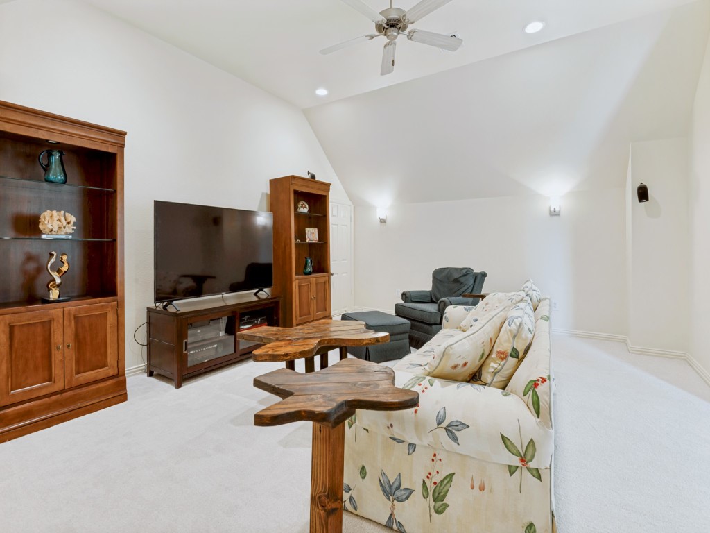 944 Excalibur Drive Highland Village TX 75077