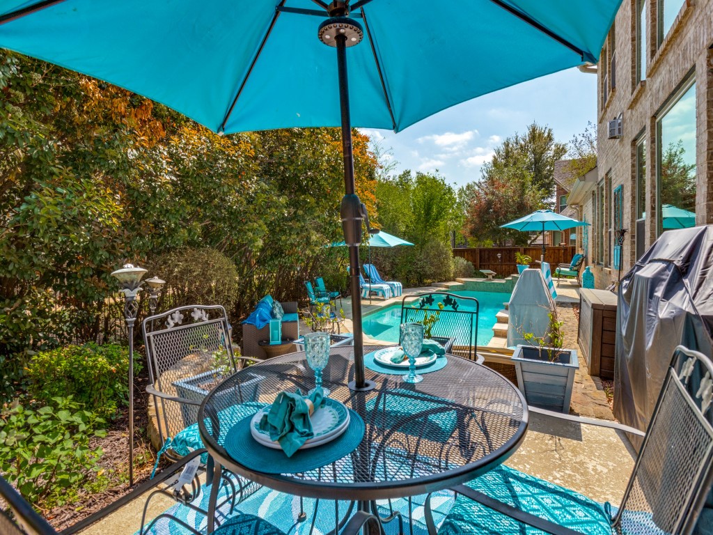 944 Excalibur Drive Highland Village TX 75077