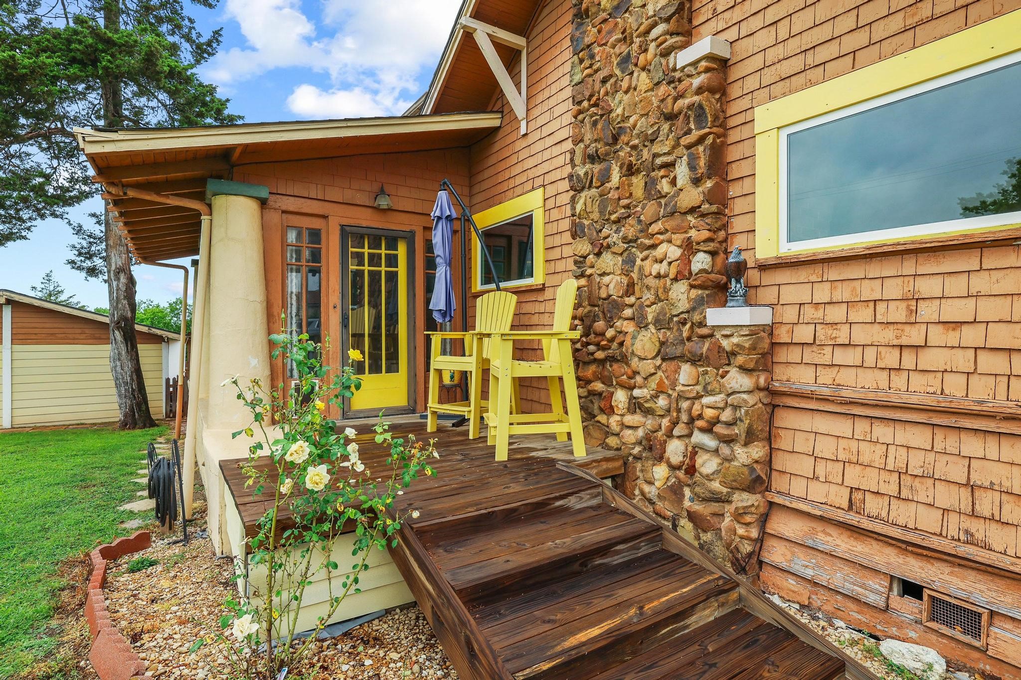 901 8th Street Honey Grove TX 75446