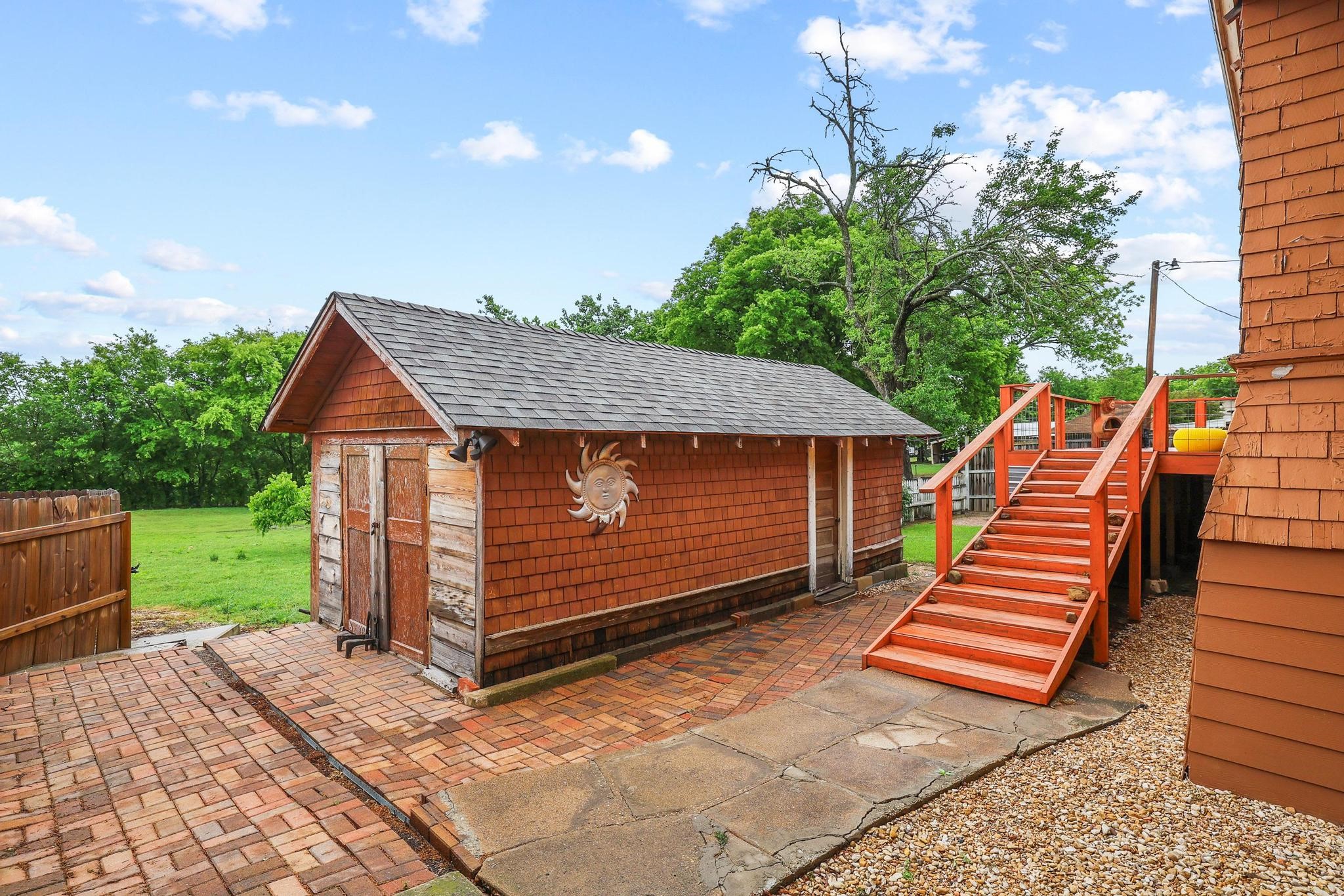 901 8th Street Honey Grove TX 75446