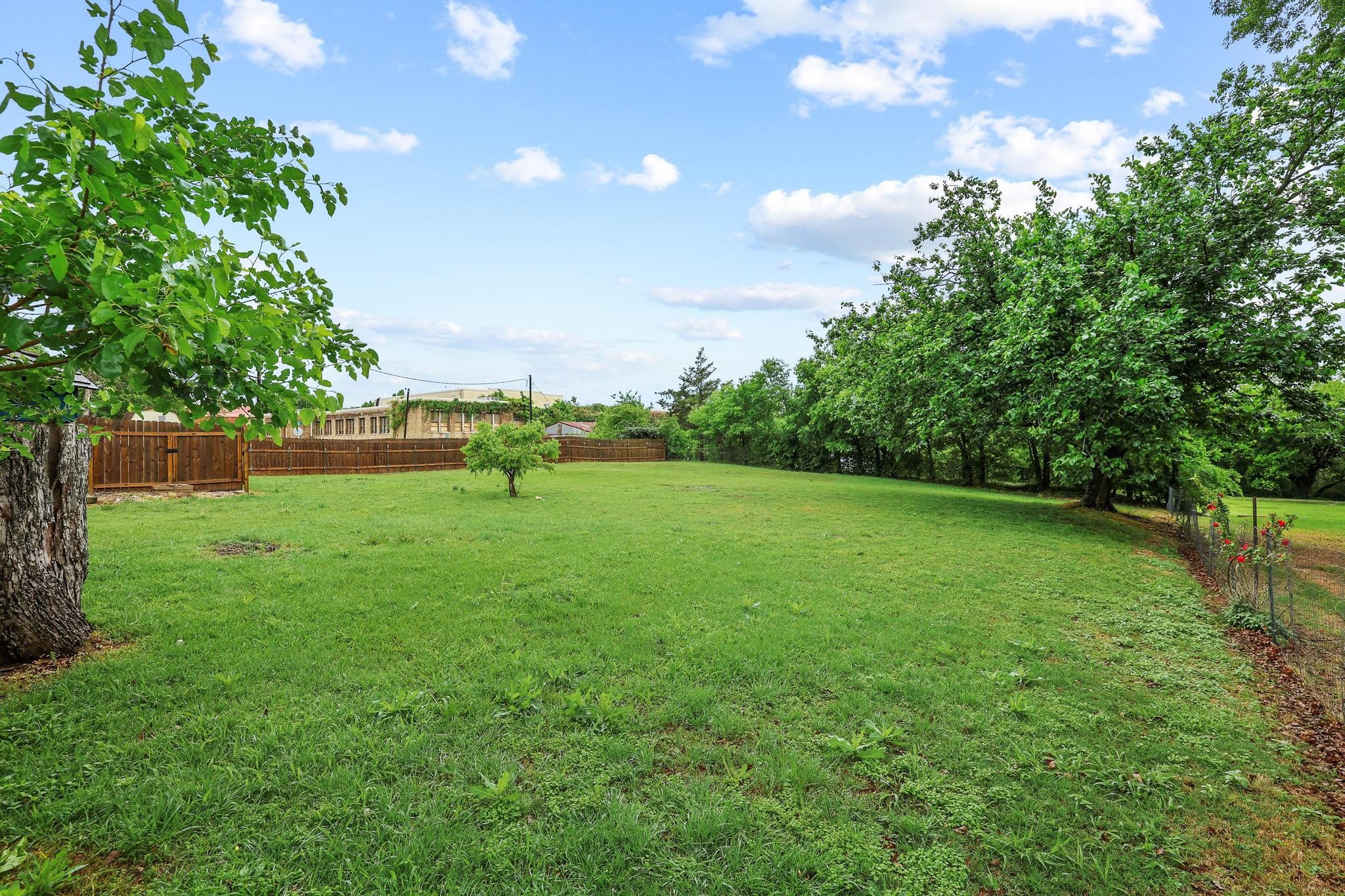 901 8th Street Honey Grove TX 75446