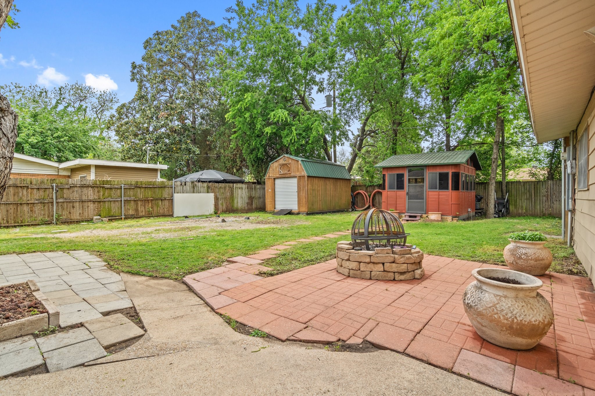 717 Van Horn Drive Irving TX 75060