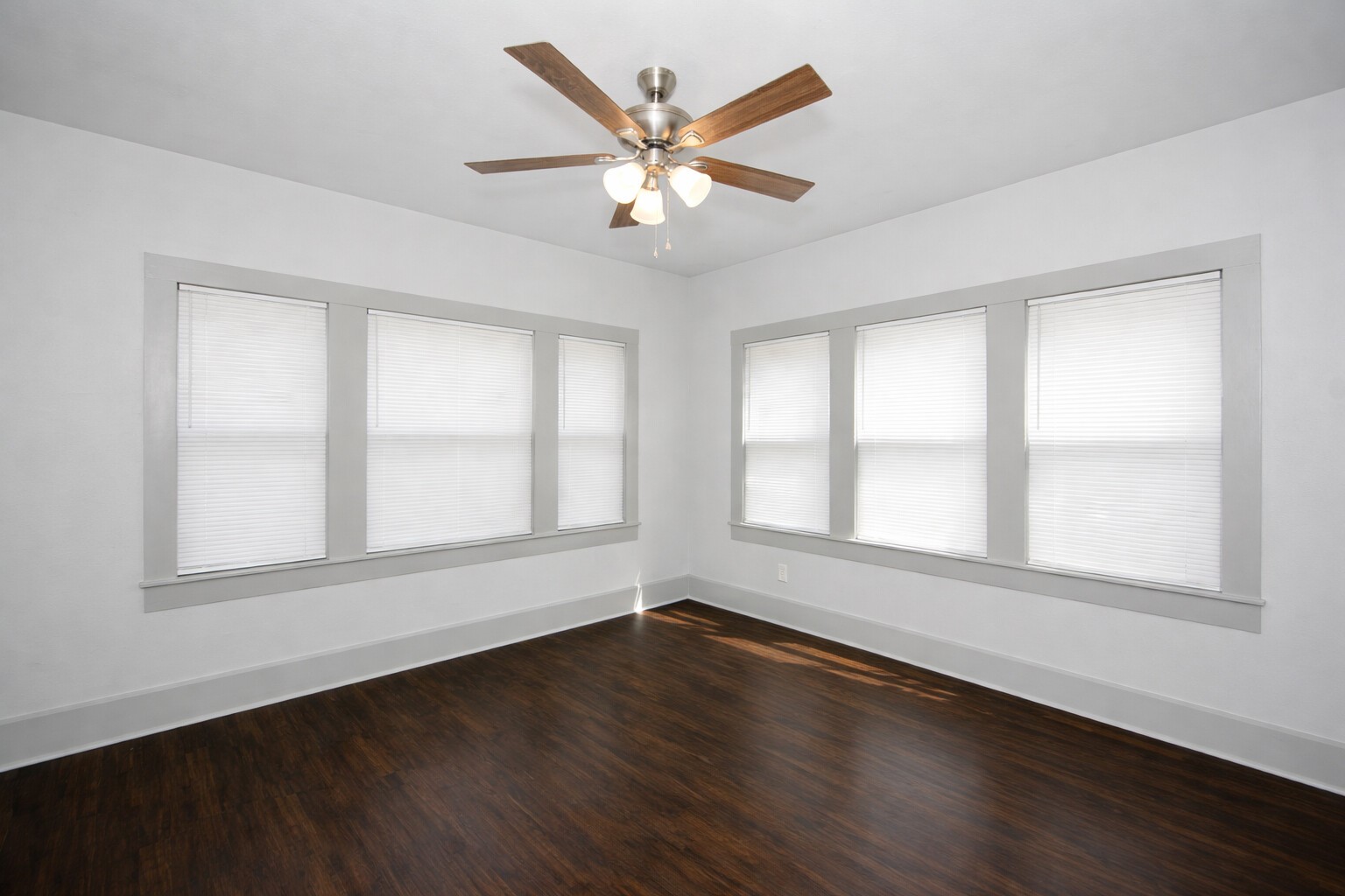 2628 Avenue G Fort Worth TX 76105