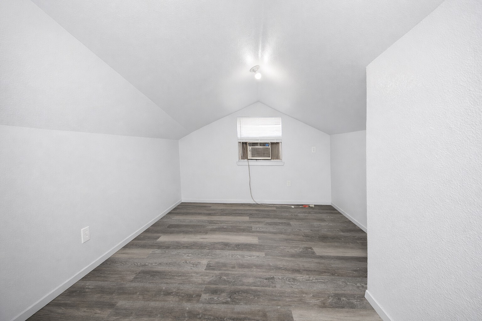 2628 Avenue G Fort Worth TX 76105
