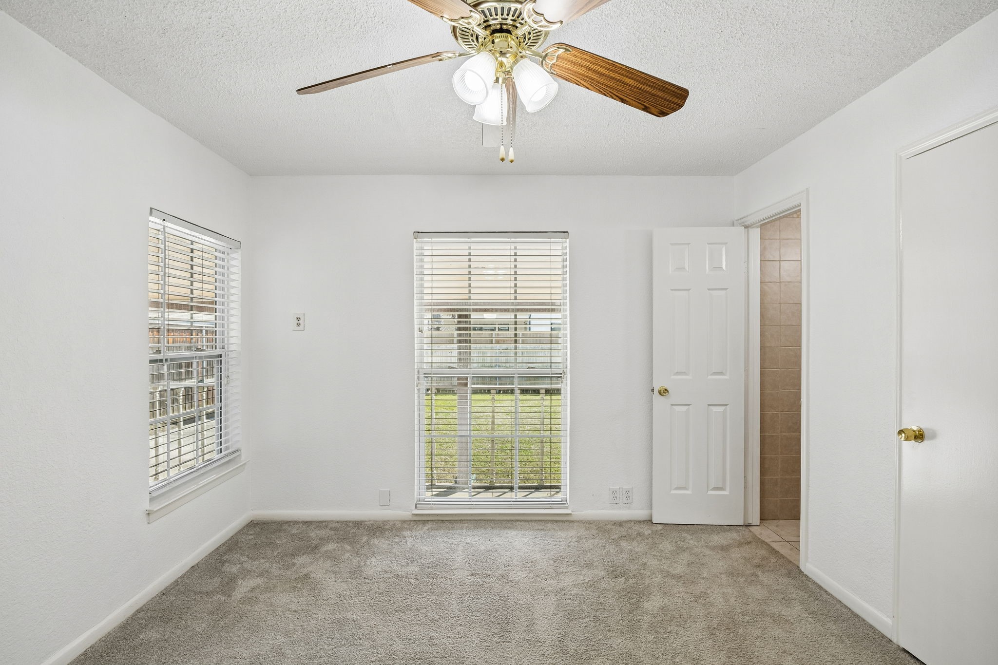3708 Davila Drive Dallas TX 75220
