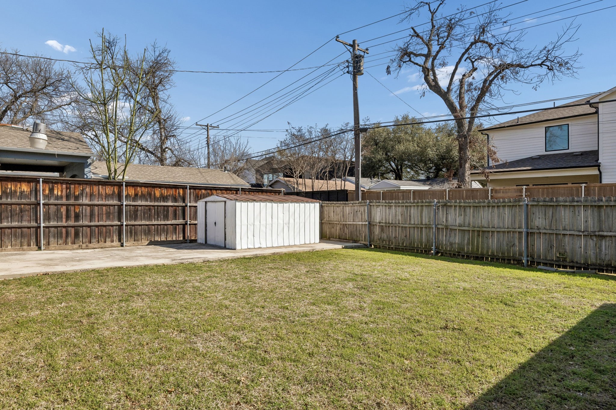 3708 Davila Drive Dallas TX 75220