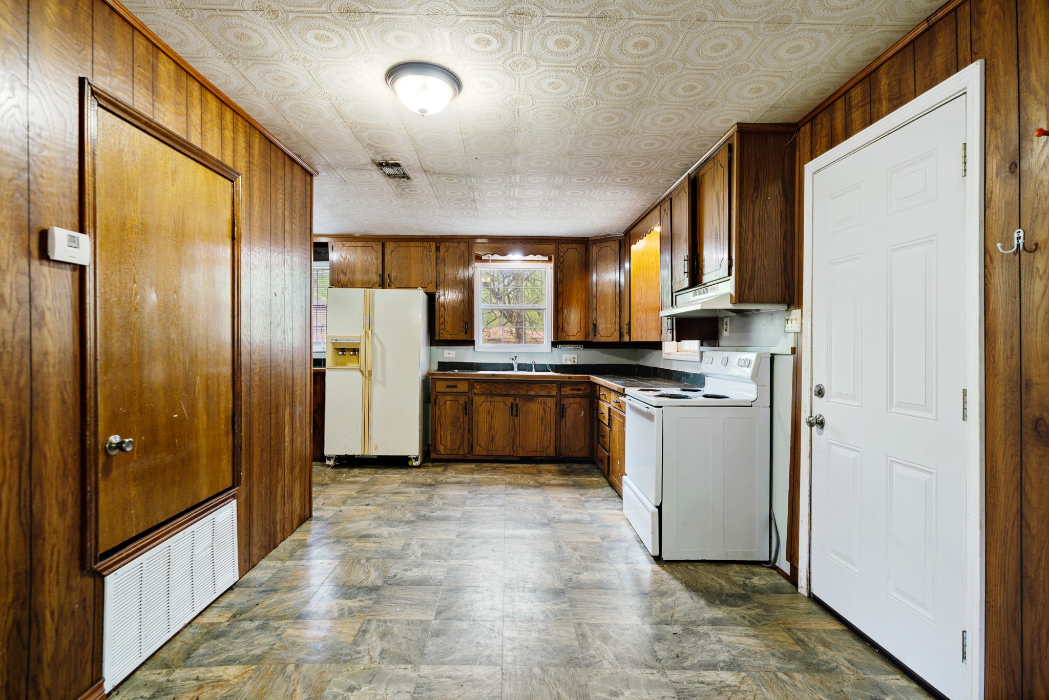 1363 Pine Bluff Street Paris TX 75460