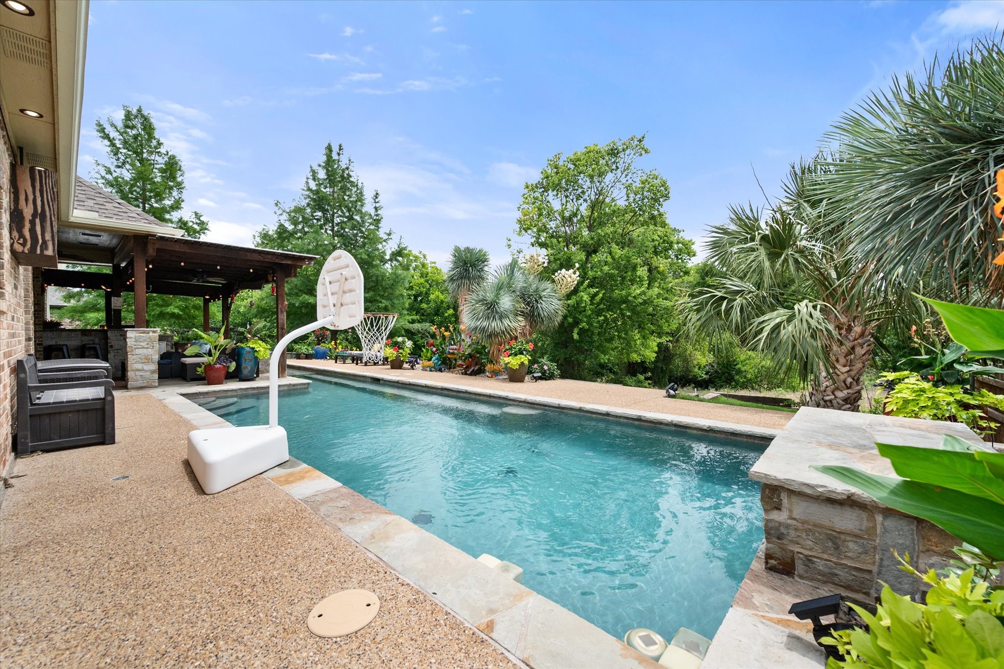 1103 Louise Lane Ennis TX 75119