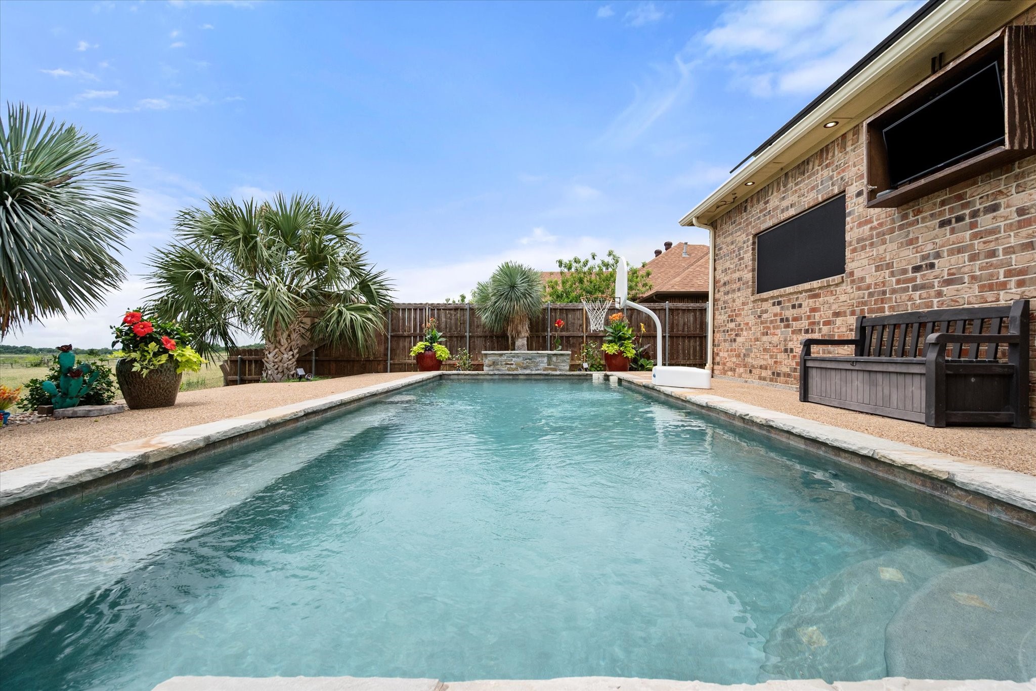 1103 Louise Lane Ennis TX 75119
