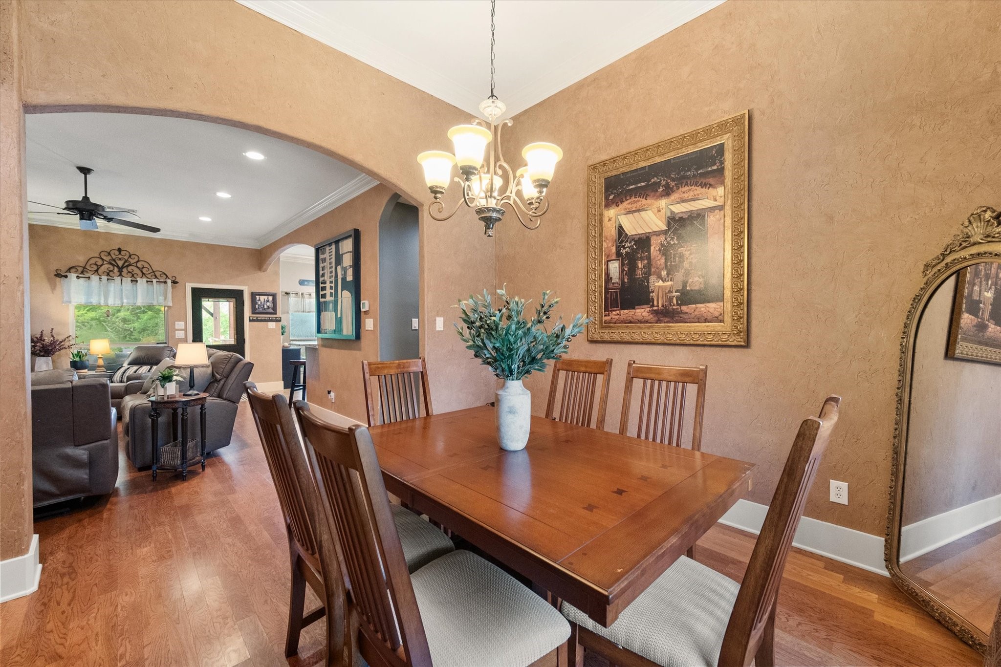 1103 Louise Lane Ennis TX 75119