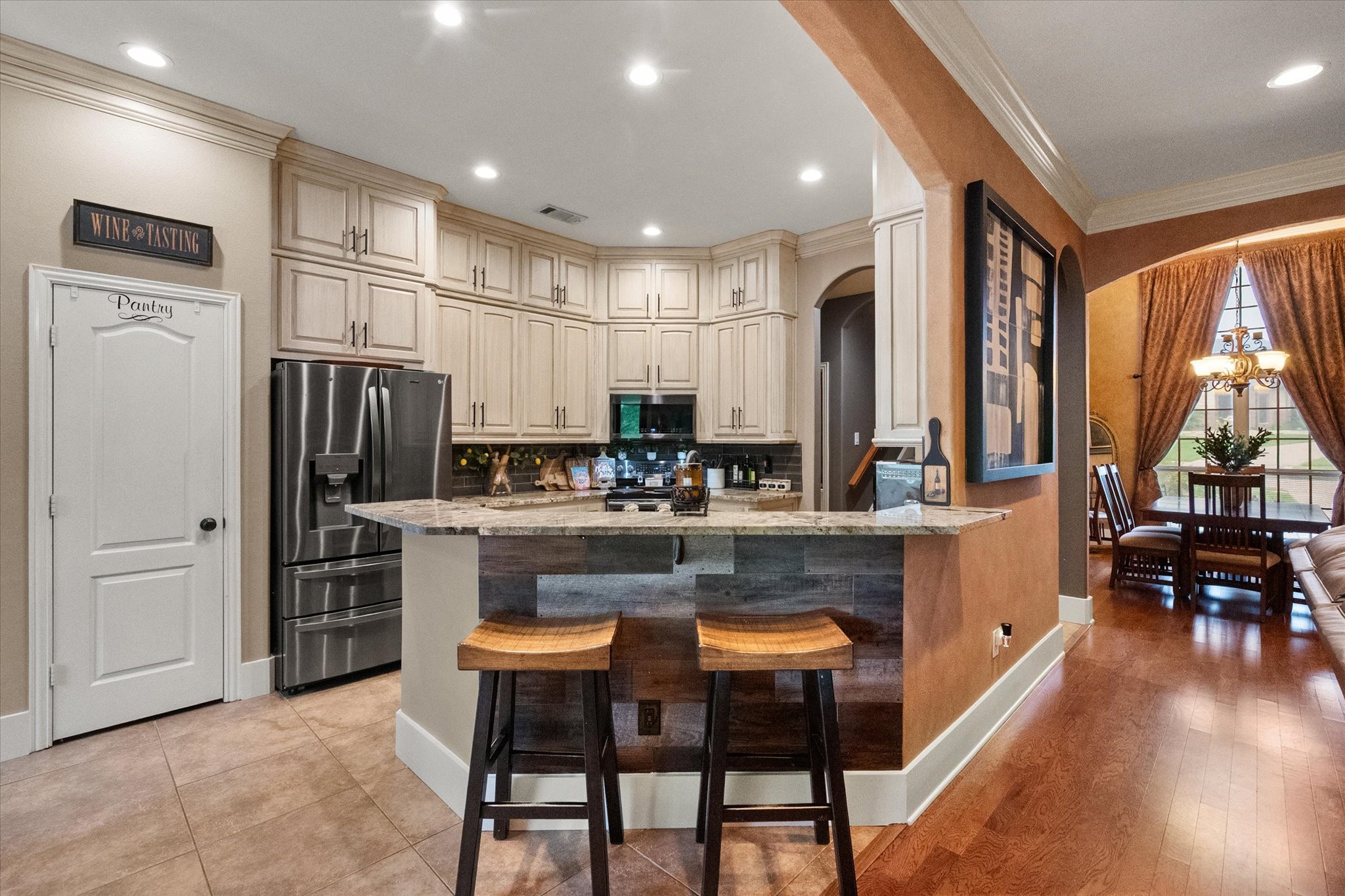 1103 Louise Lane Ennis TX 75119
