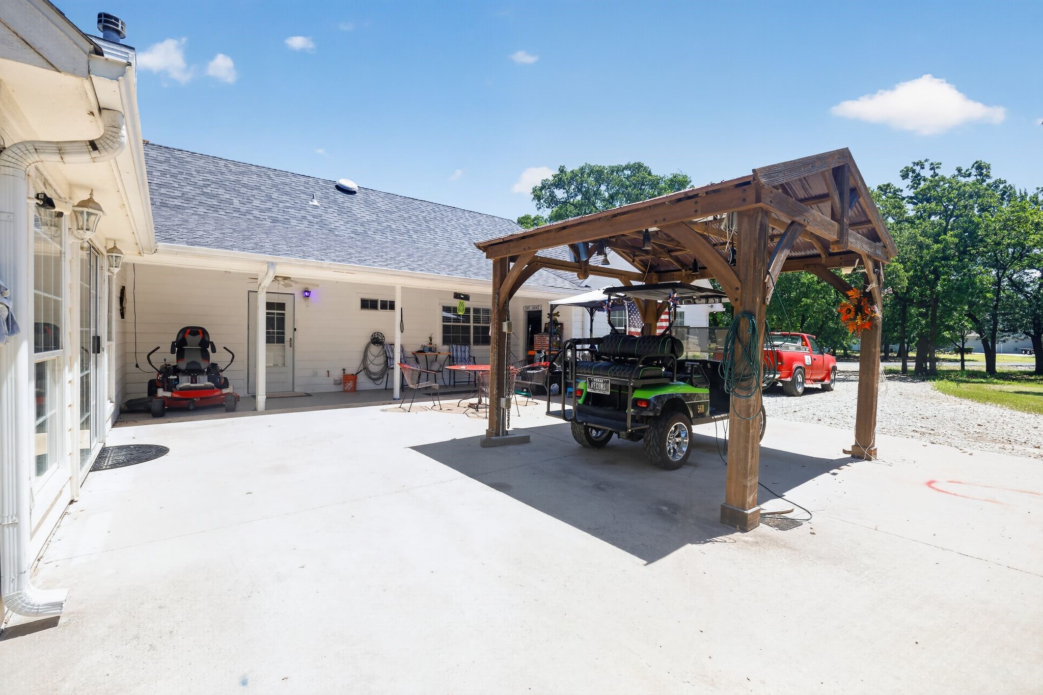 111 Lone Star Drive Gainesville TX 76240