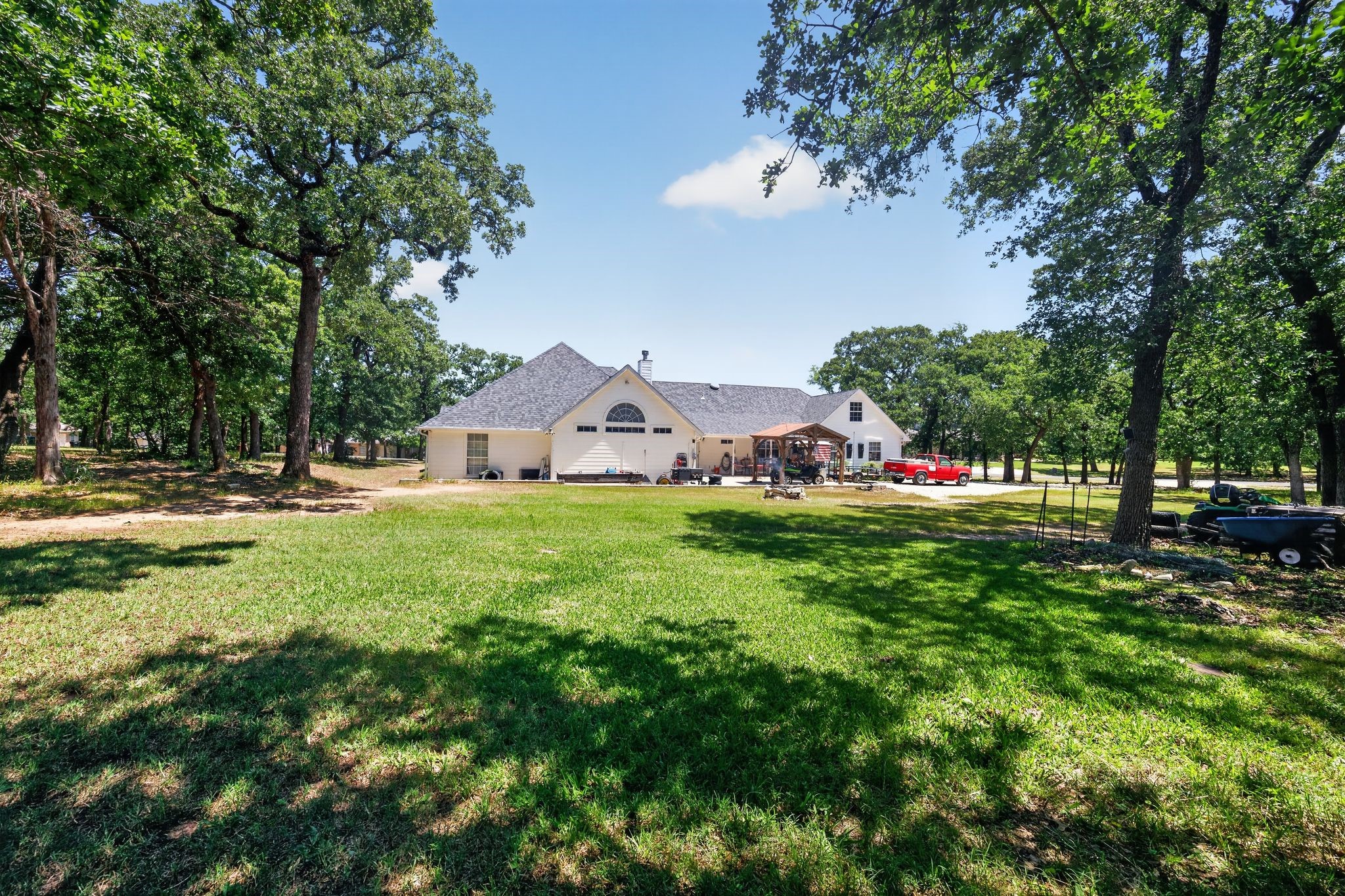 111 Lone Star Drive Gainesville TX 76240