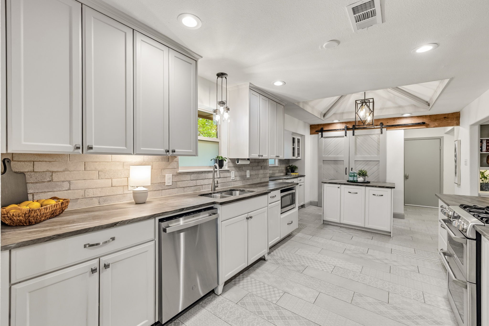 6008 Gentle Knoll Lane Dallas TX 75248