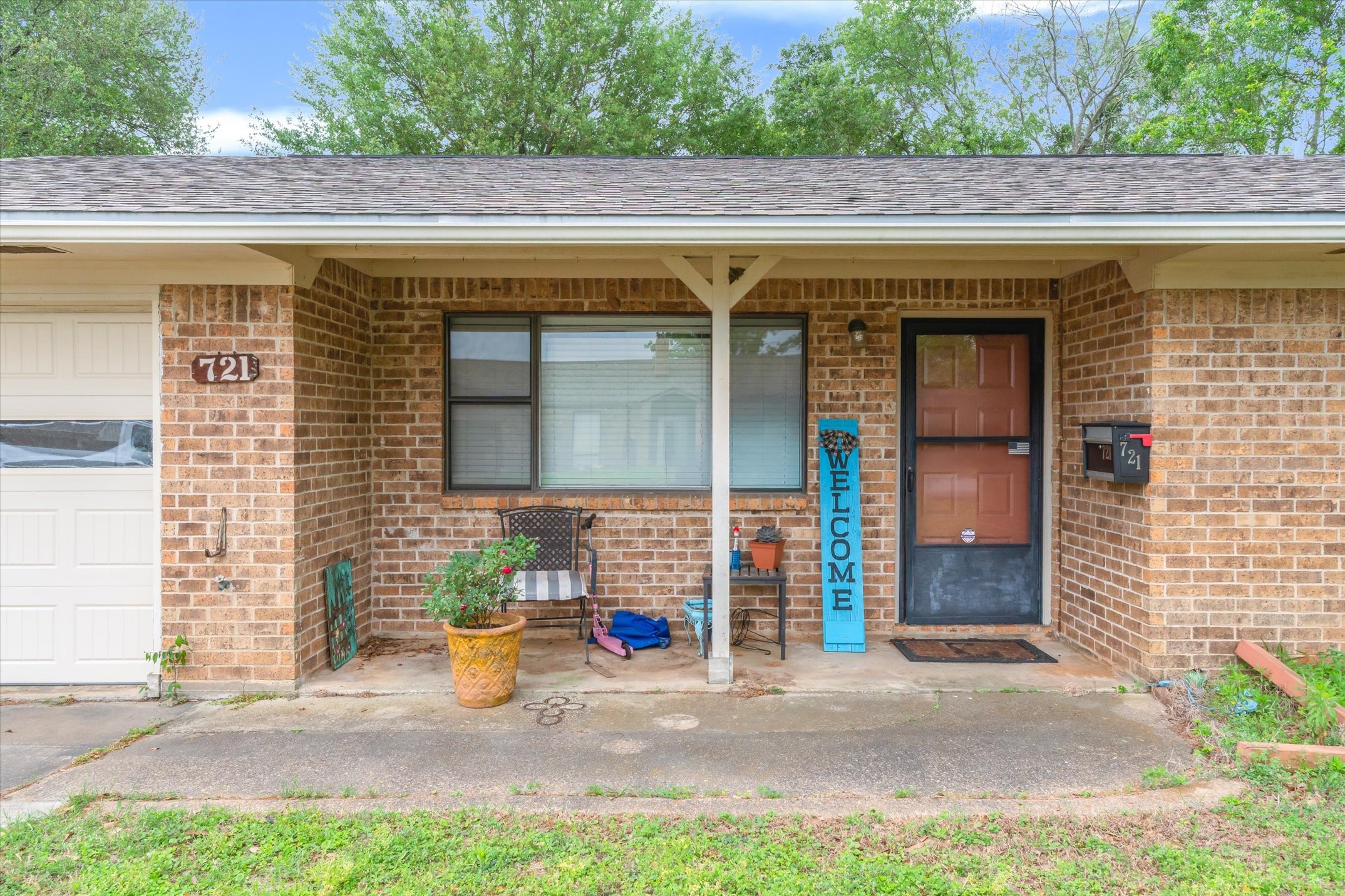 721 Water Crest Circle Canton TX 75103