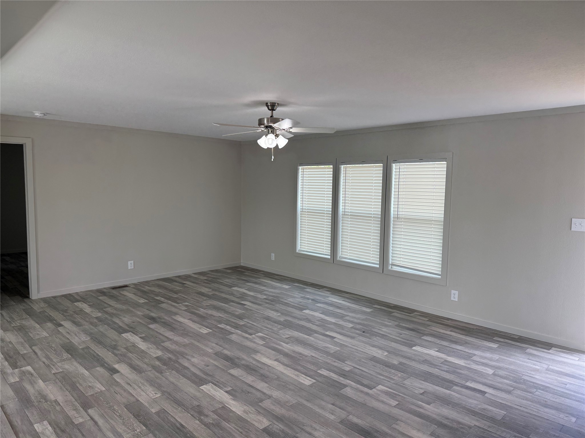 358 Reast Road Whitesboro TX 76273
