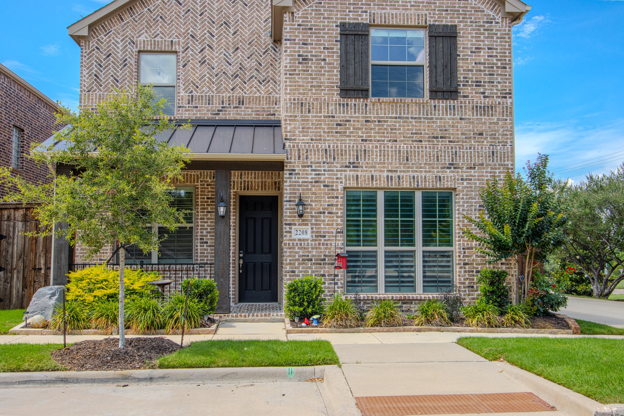 2208 N Royal Crecent Drive N Flower Mound TX 75028