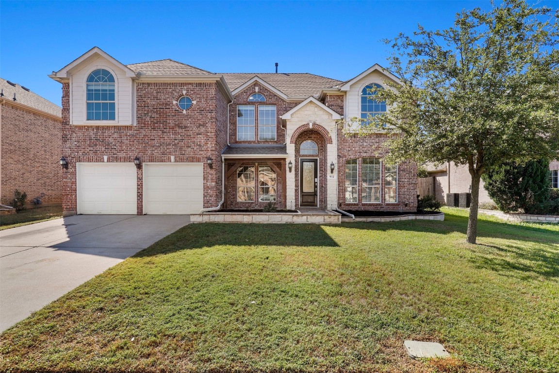 912 Greenfield Court Kennedale TX 76060