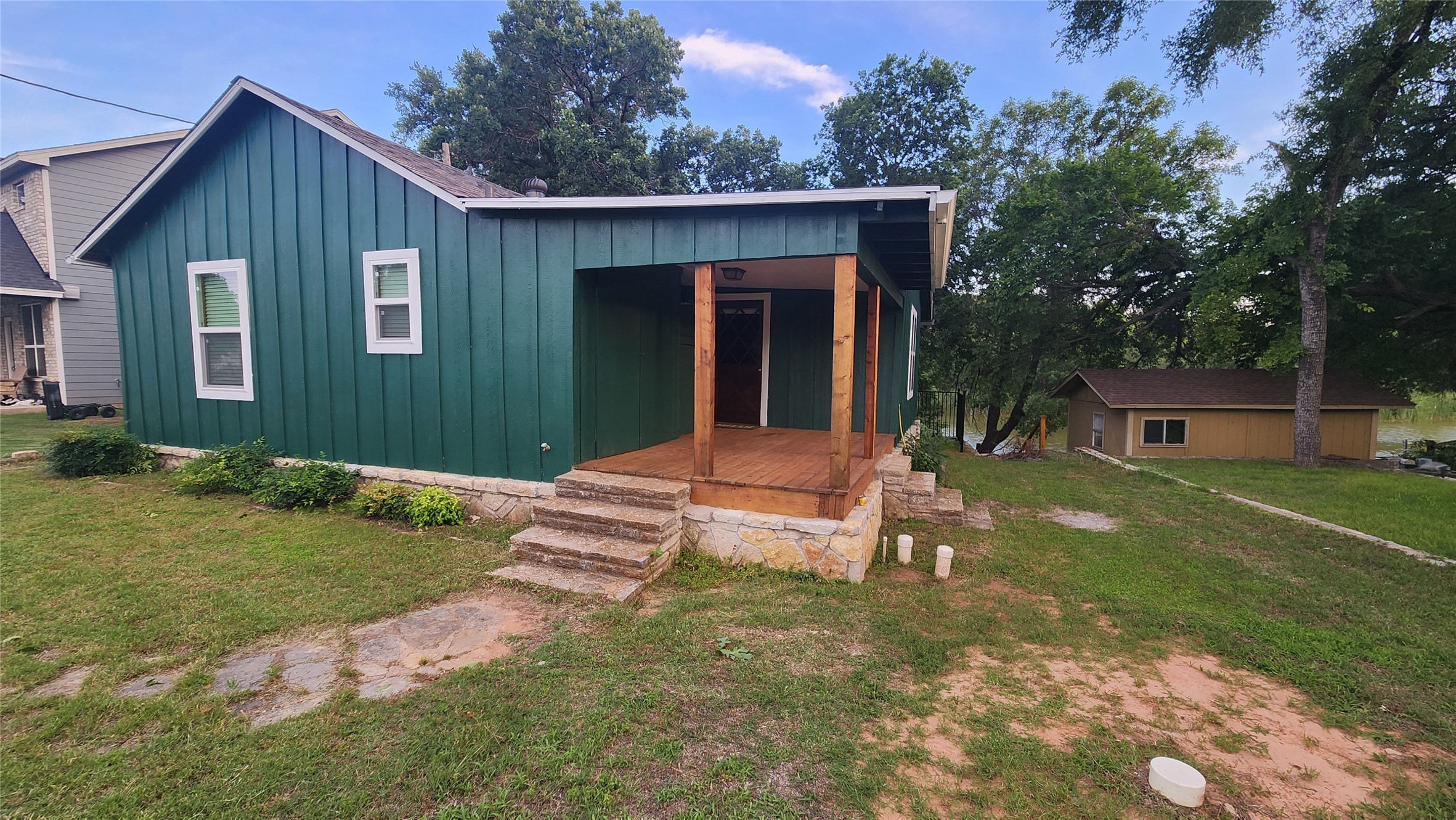 3307 Robinson Creek Drive Granbury TX 76048