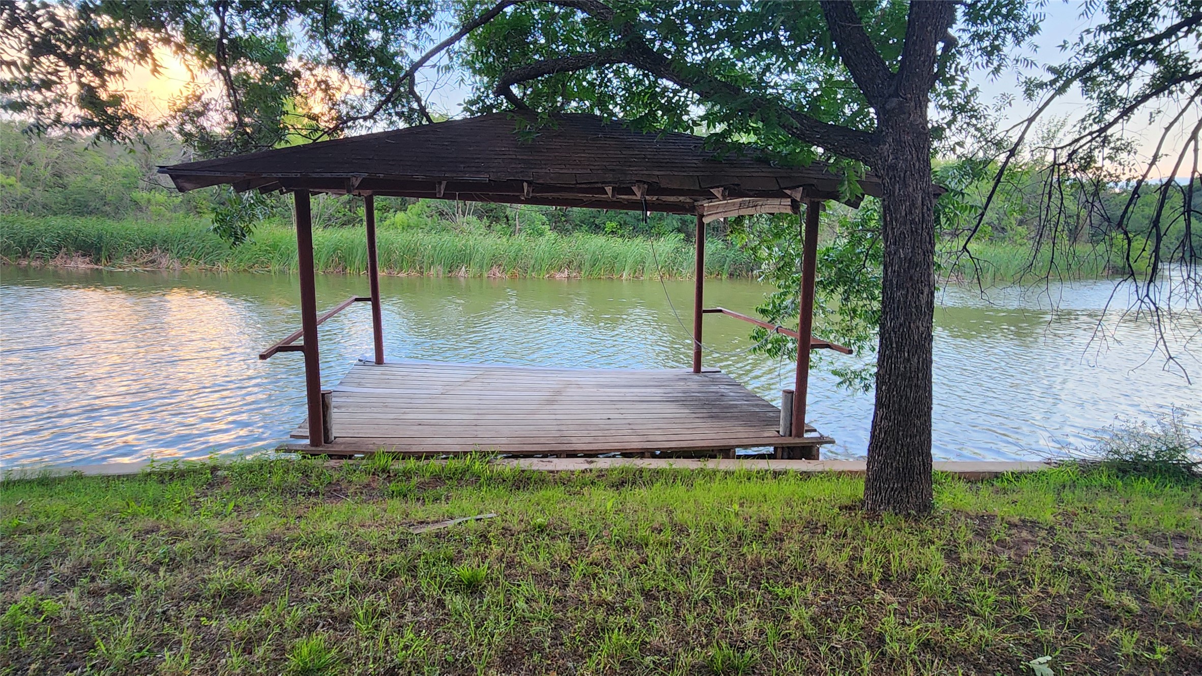 3307 Robinson Creek Drive Granbury TX 76048