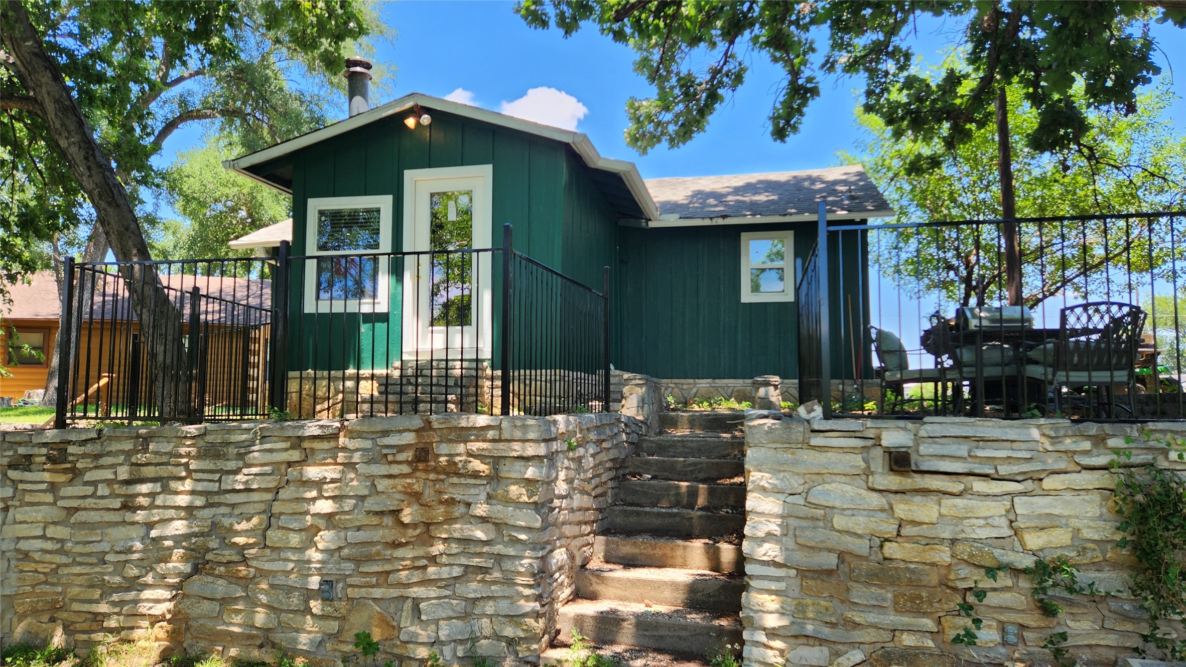 3307 Robinson Creek Drive Granbury TX 76048