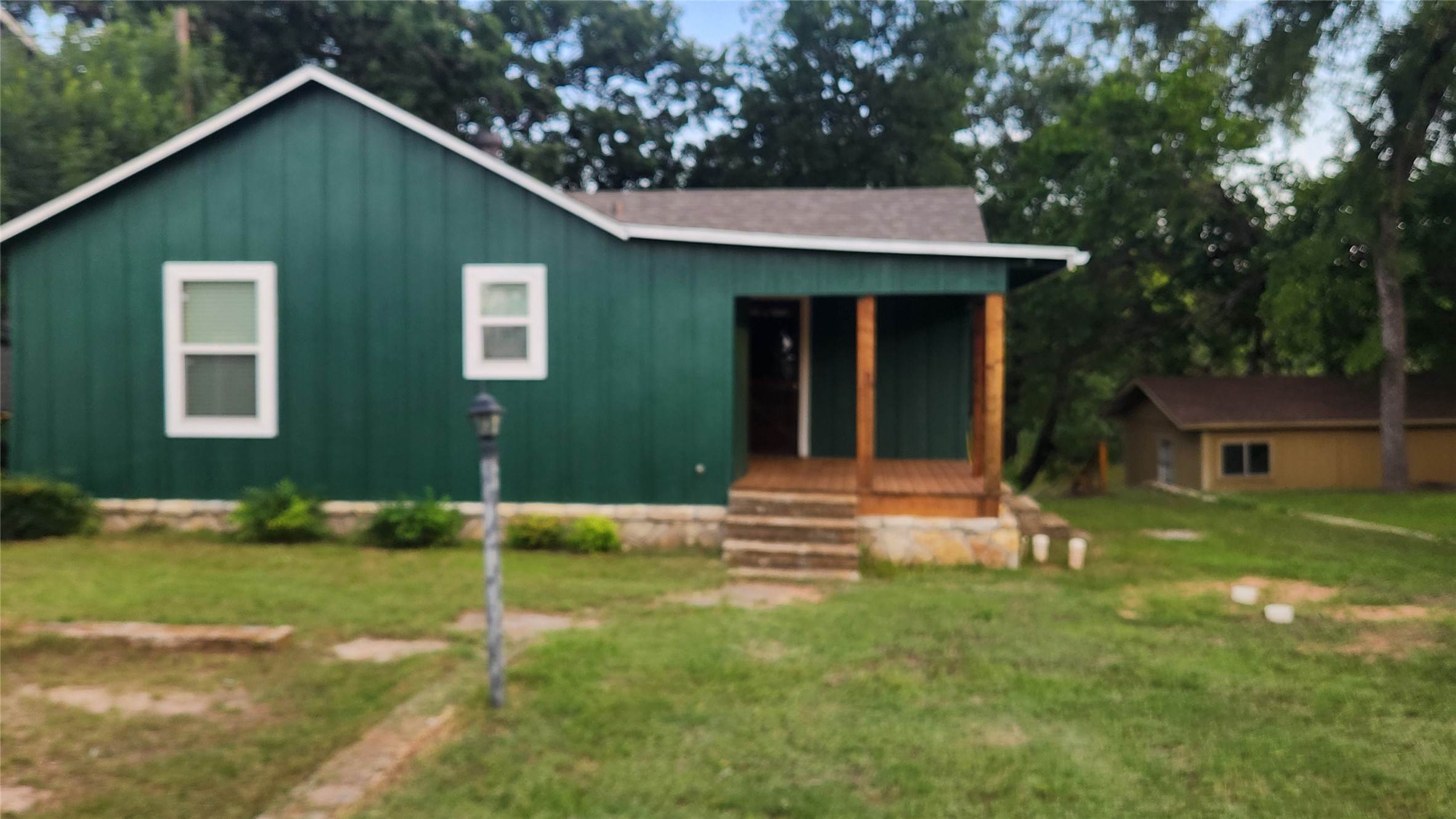 3307 Robinson Creek Drive Granbury TX 76048