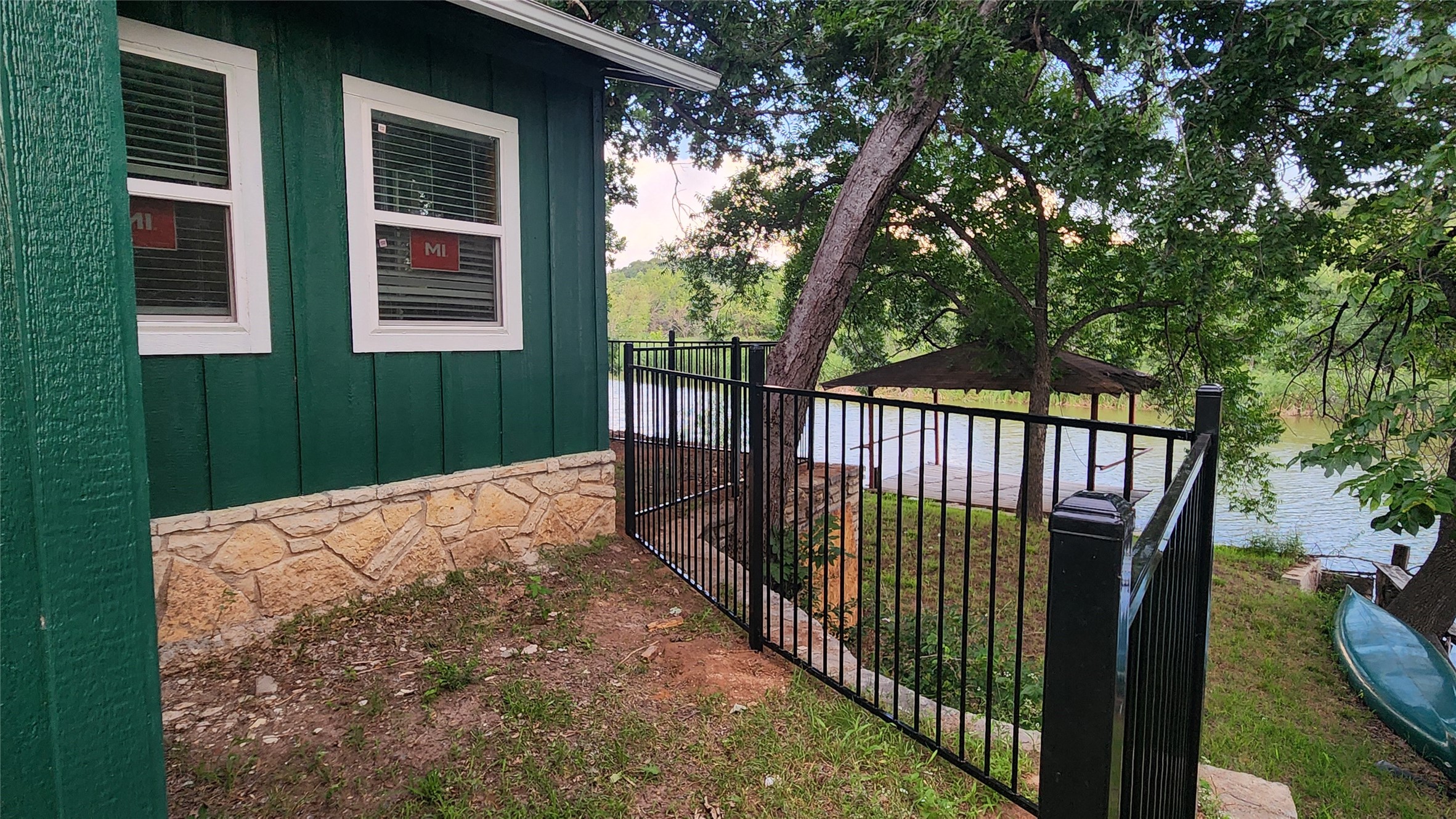 3307 Robinson Creek Drive Granbury TX 76048