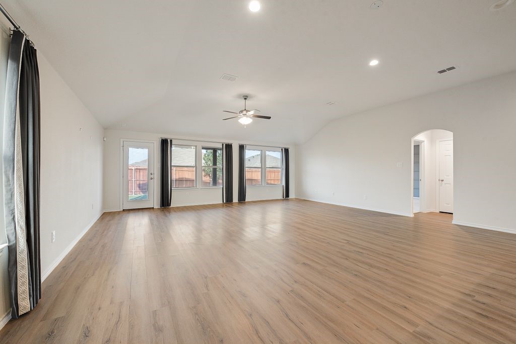 9221 Poynter Street Fort Worth TX 76123