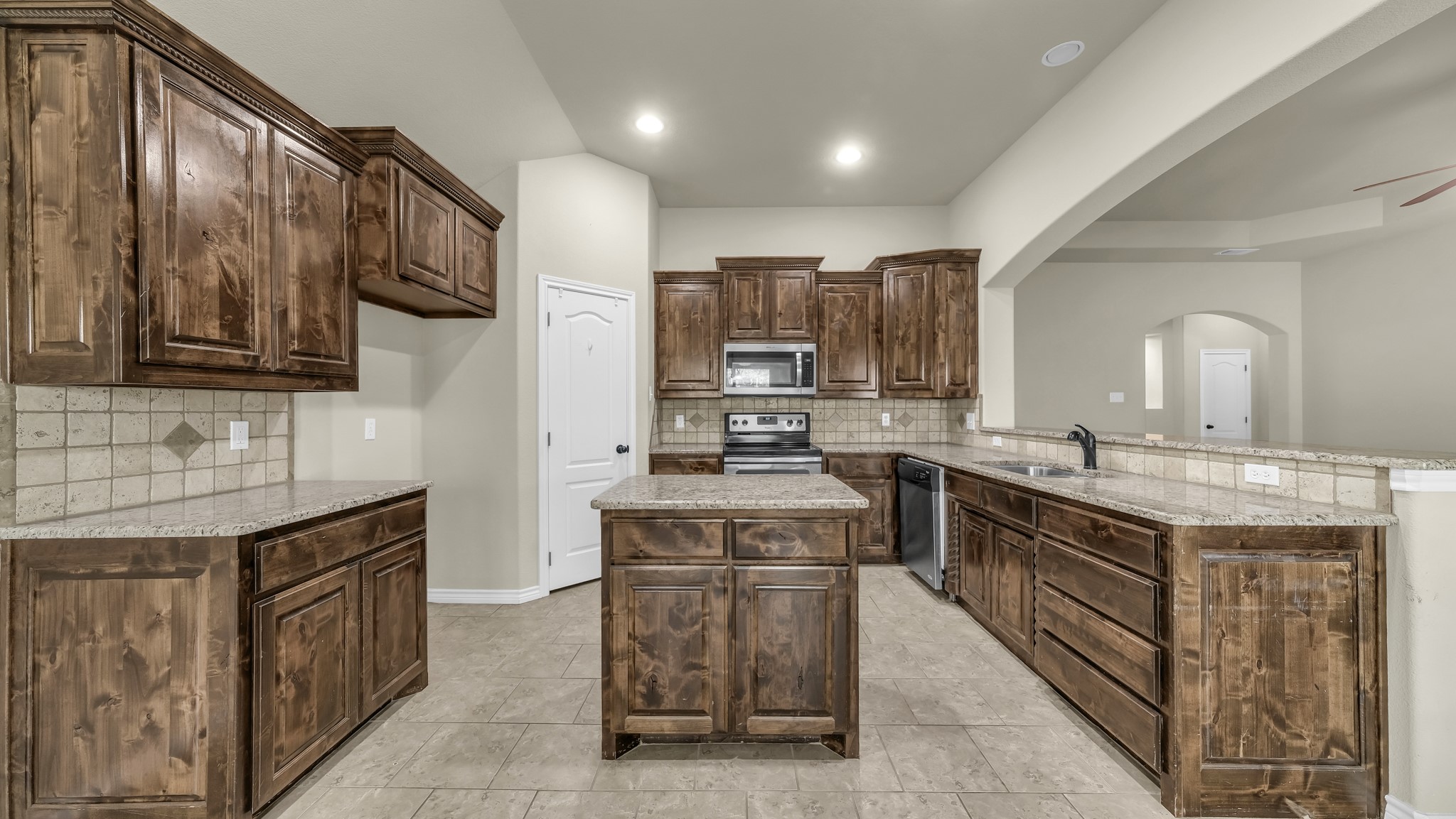 1207 Butterfield Street Bridgeport TX 76426