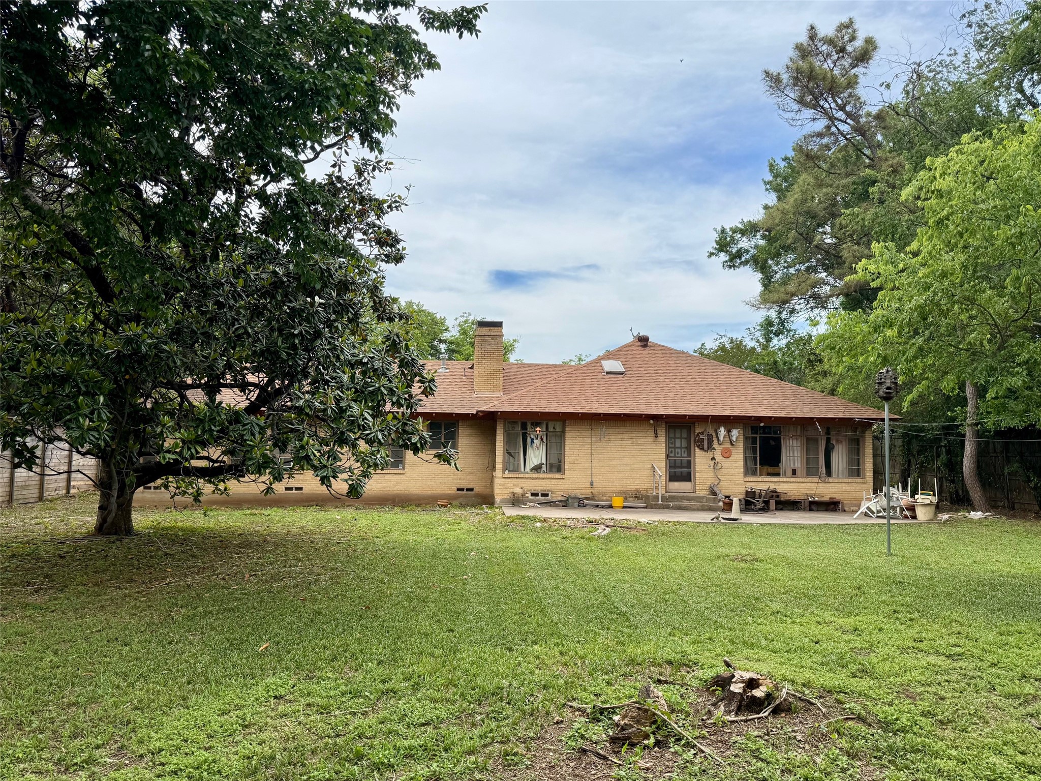 4422 Wildwood Road Dallas TX 75209