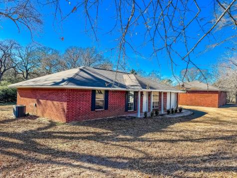 2010 Saltworks Road Palestine TX 75803