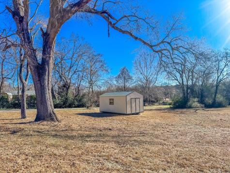 2010 Saltworks Road Palestine TX 75803