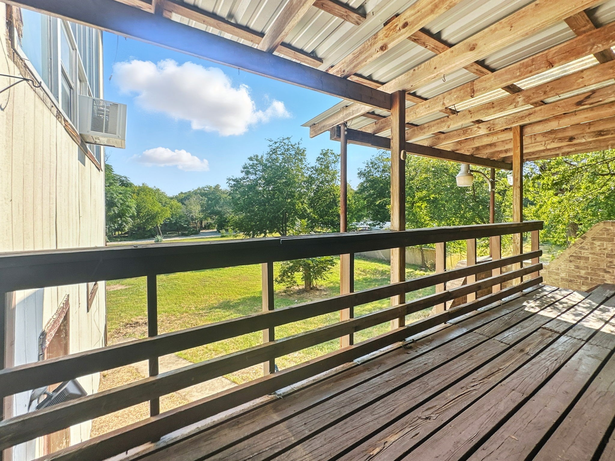 601 E Henry Street Hamilton TX 76531