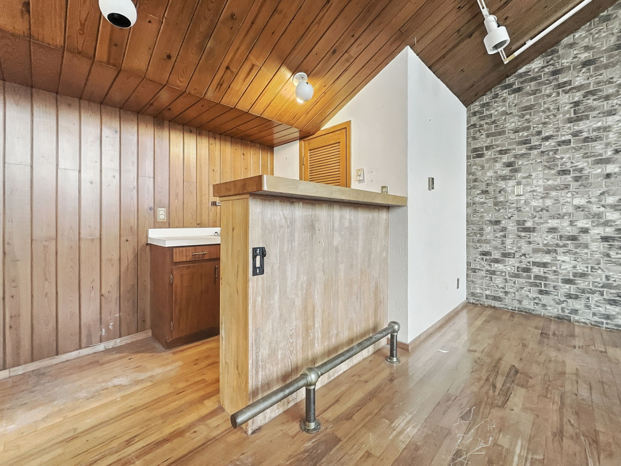 601 E Henry Street Hamilton TX 76531