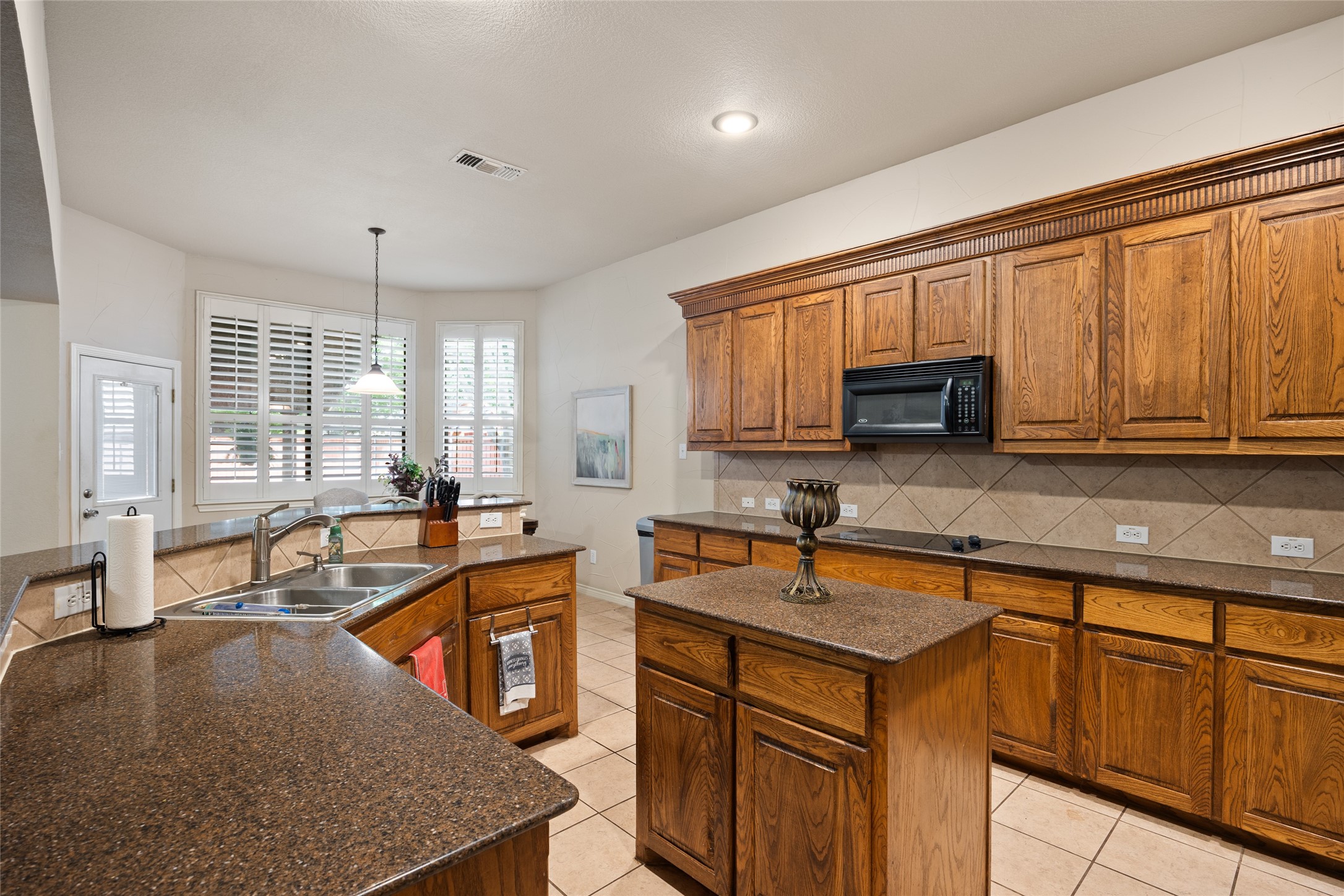 1503 Vinecrest Lane Allen TX 75002