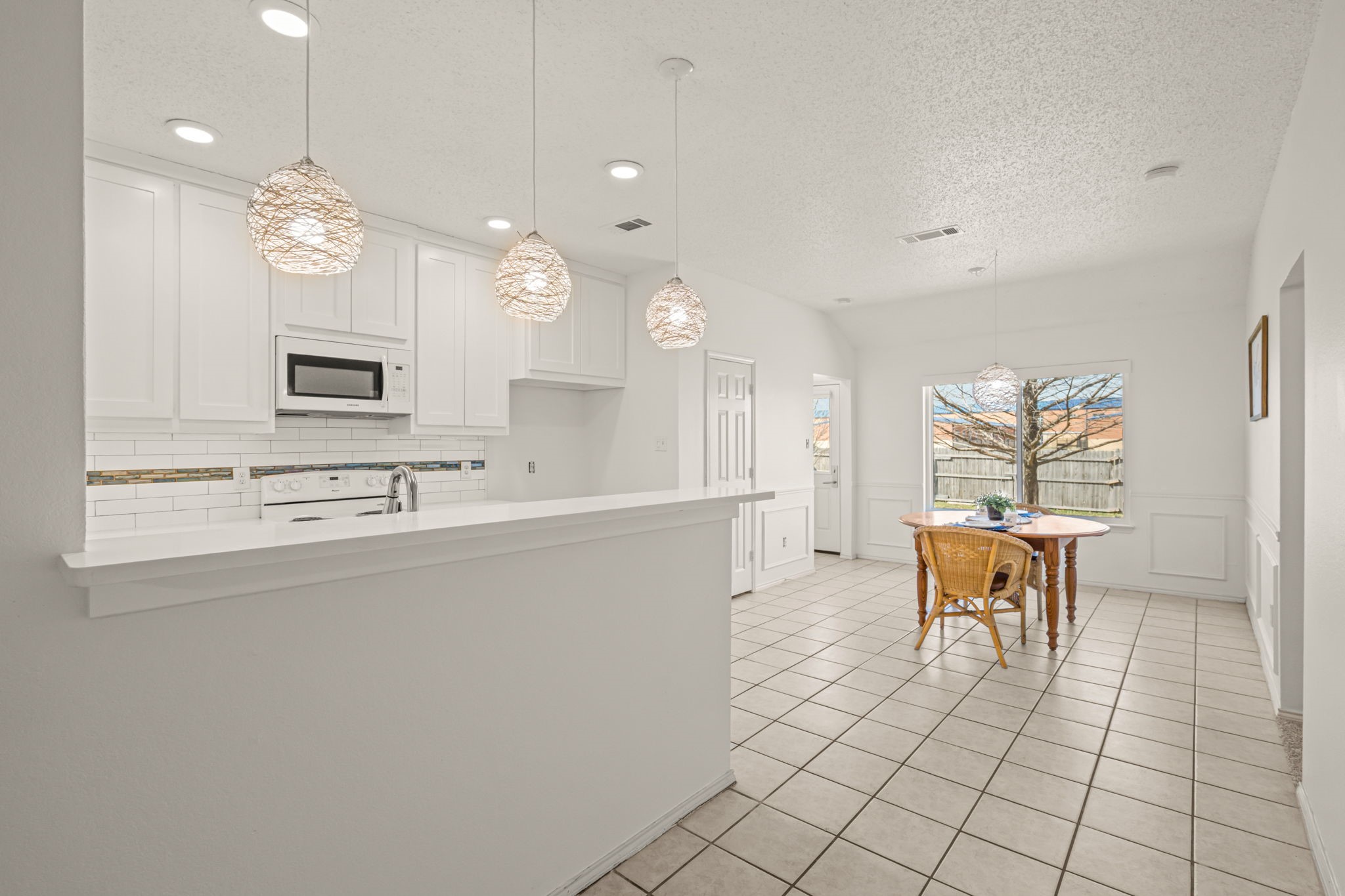 105 Thoroughbred Drive Krum TX 76249