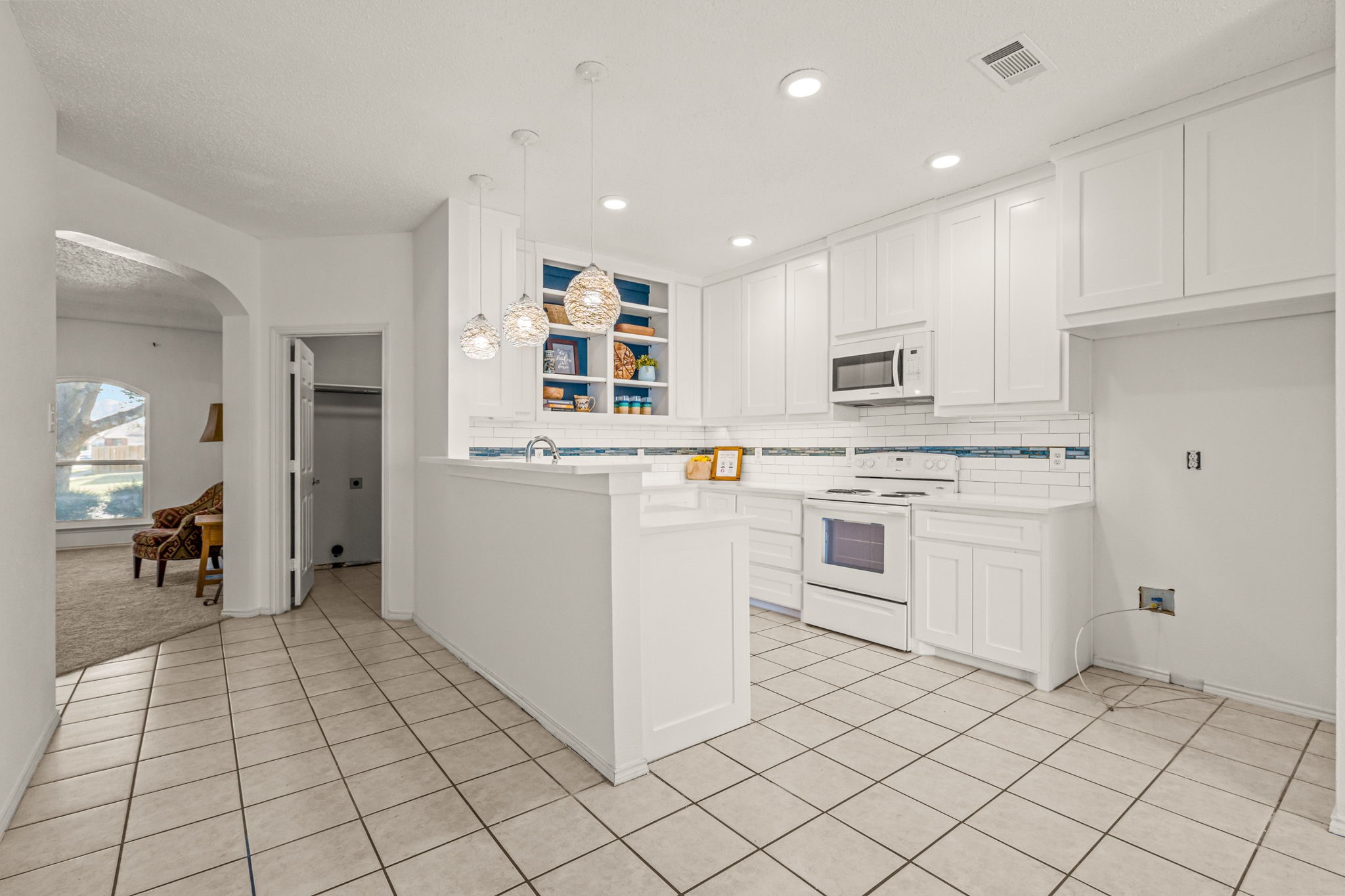 105 Thoroughbred Drive Krum TX 76249